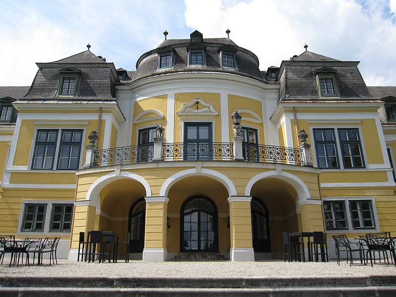Schloss Neuwaldegg Bezirksrat Erich Neumaerker